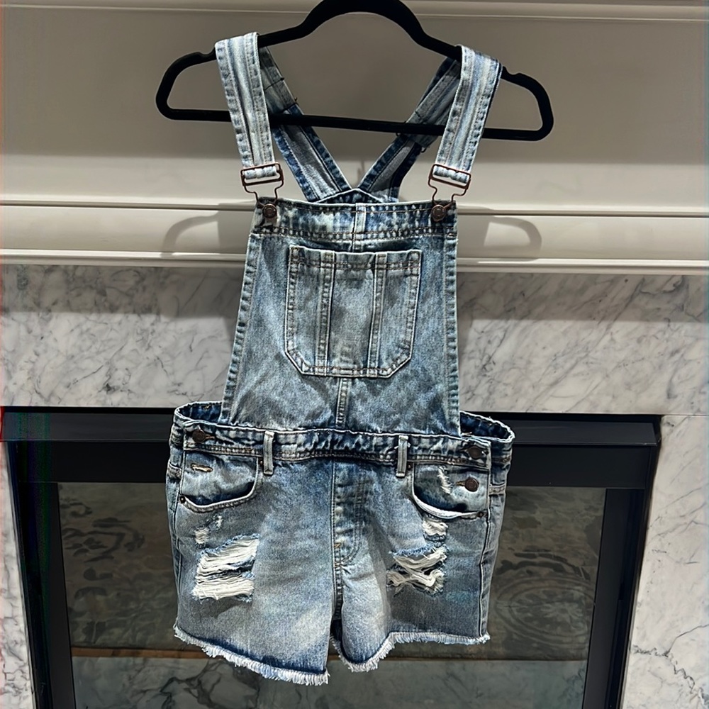 Forever 21 Overall Jean Shorts with Frays at Bottom Size 29